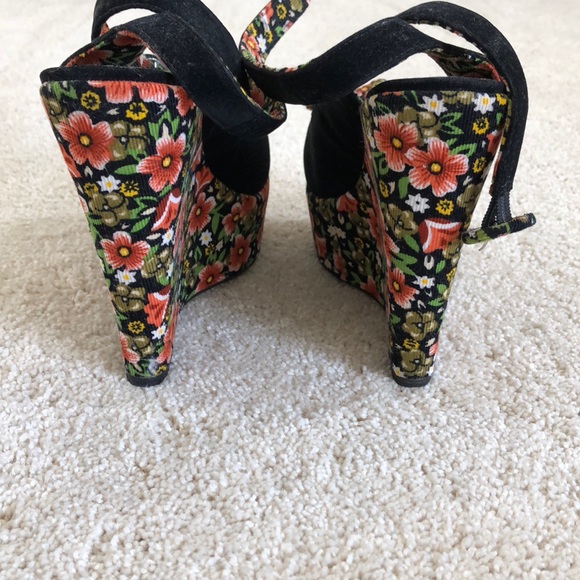 Floral platform wedges - Picture 4 of 4
